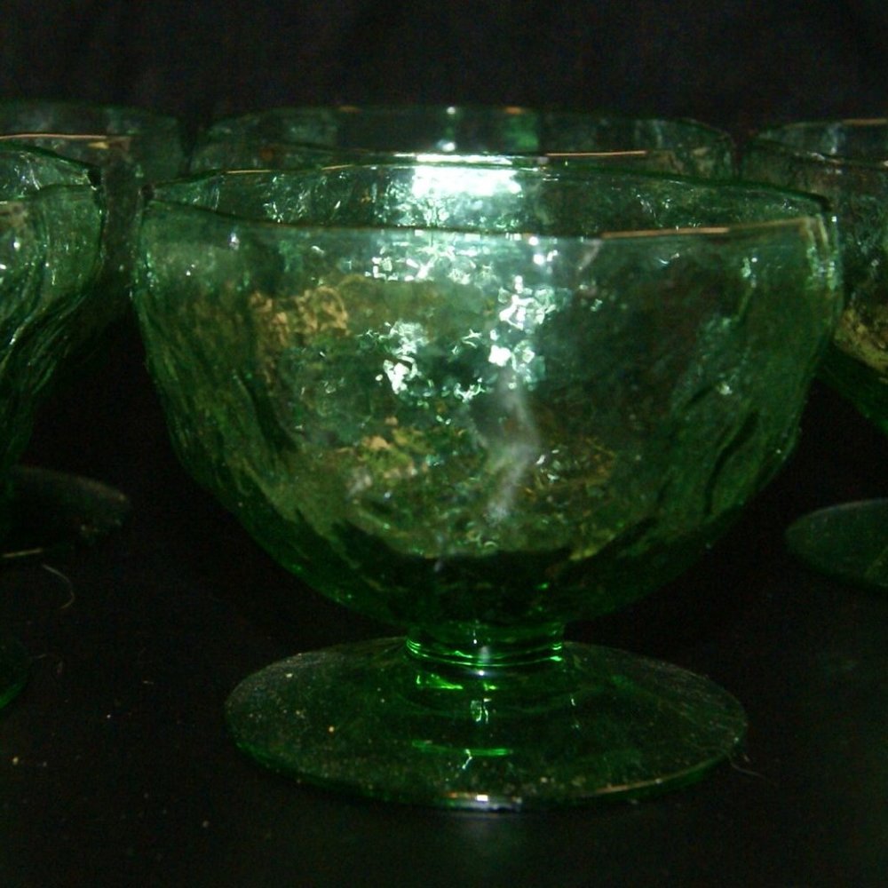 6 PEDESTAL DESSERT BOWLS - Picture 6 of 11
